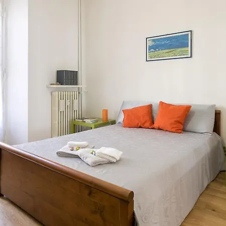 Bixio 29 - Porta Venezia Apartamento