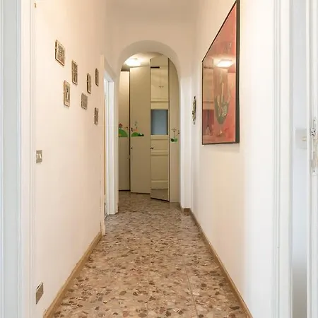 Bixio 29 - Porta Venezia Apartamento *